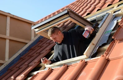 Pose de fenêtres de toit Velux à Boresse-et-Martron